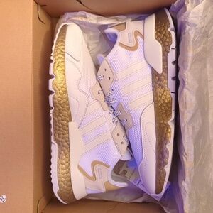 ADIDAS (W) (9.5) NITE JOGGER Originals White/Cream